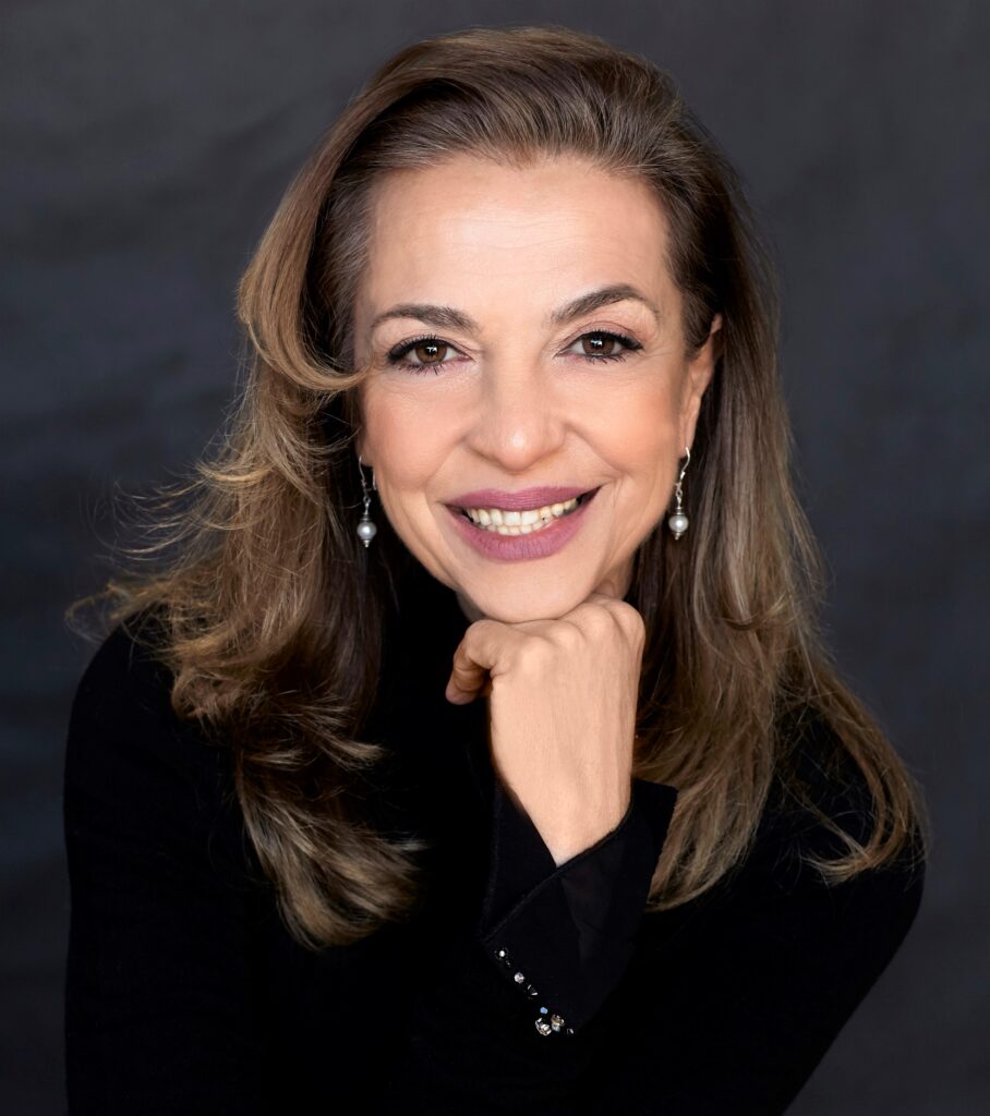 Photo of practitioner Liza Boubari